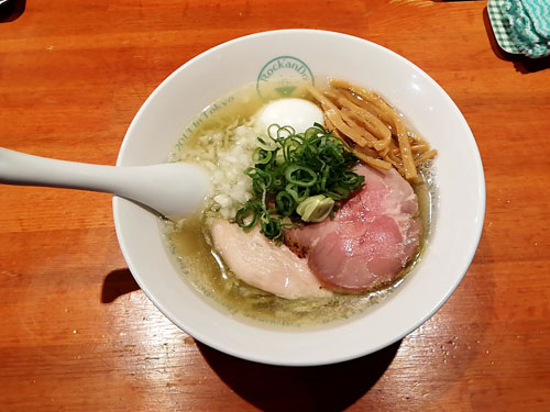 麺屋 六感堂(池袋)塩グリーン麺の口コミ
